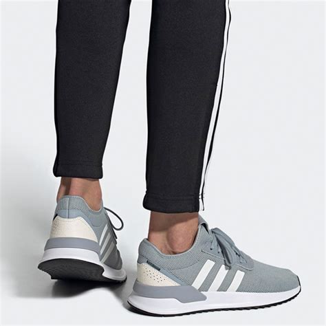 adidas freizeitschuhe damen grau|Graue adidas Schuhe für Damen online kaufen.